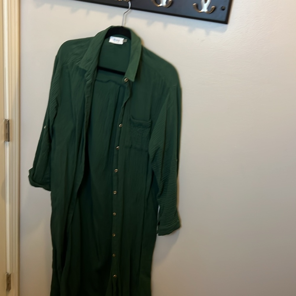 Blue Ivy super long button downn - Picture 2 of 4